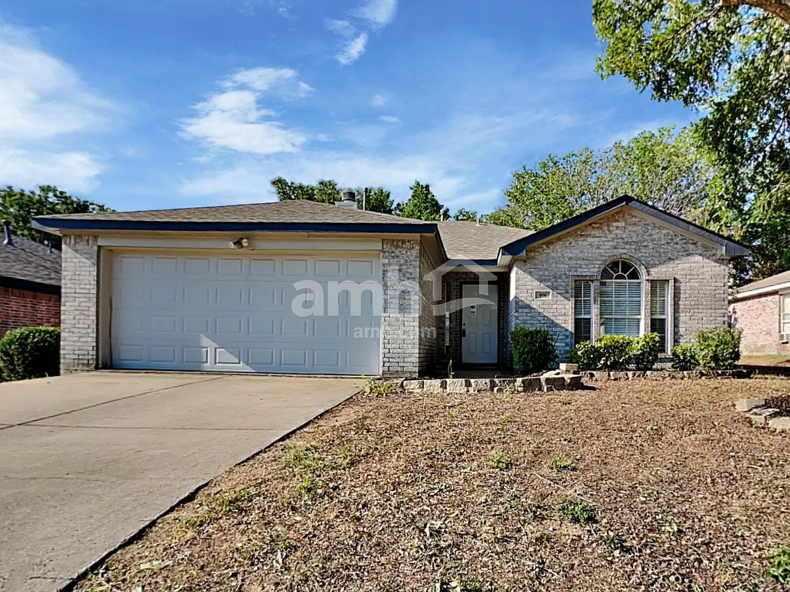 3 bed, 2.0 bath, 1247 sqft, $1,955 — Photo 1