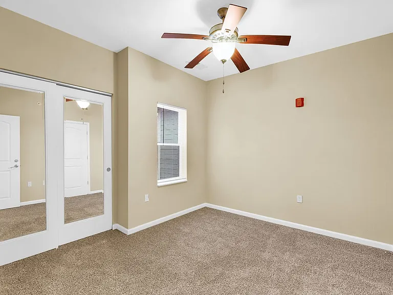 Copper View Apartments — Photo 50
