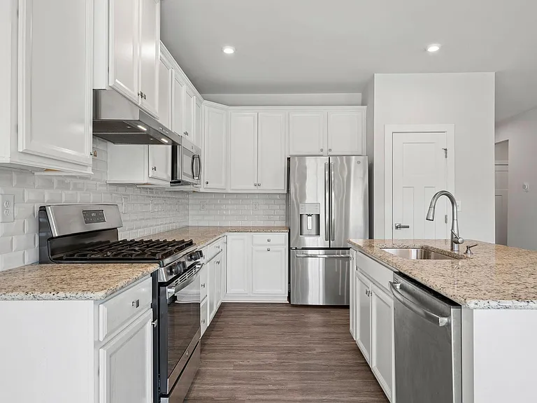 8401 Bretton Woods Dr — Photo 8