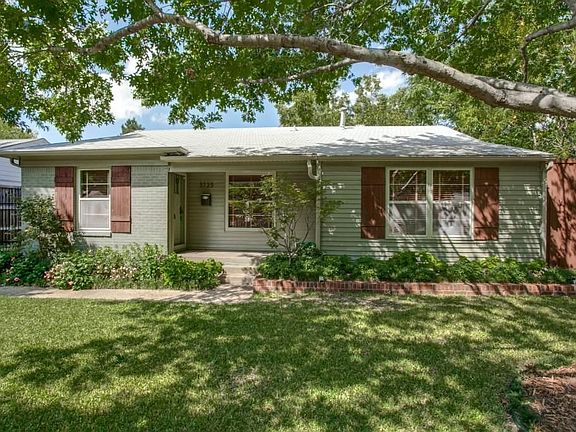 3rd image of 3725 N Versailles Ave