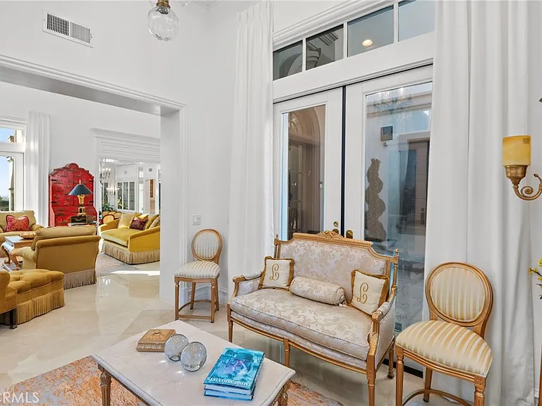 7 Vista Luci — Photo 11