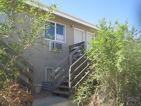 2nd image of 1707 Oakshire Ln