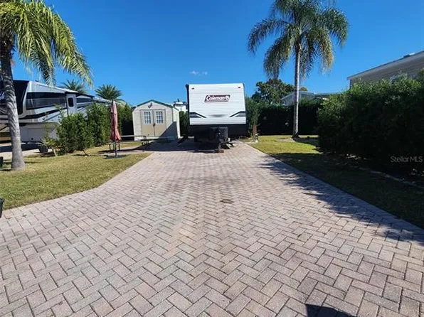 2418 Limewood Ave Unit 302, Clermont, FL 34714