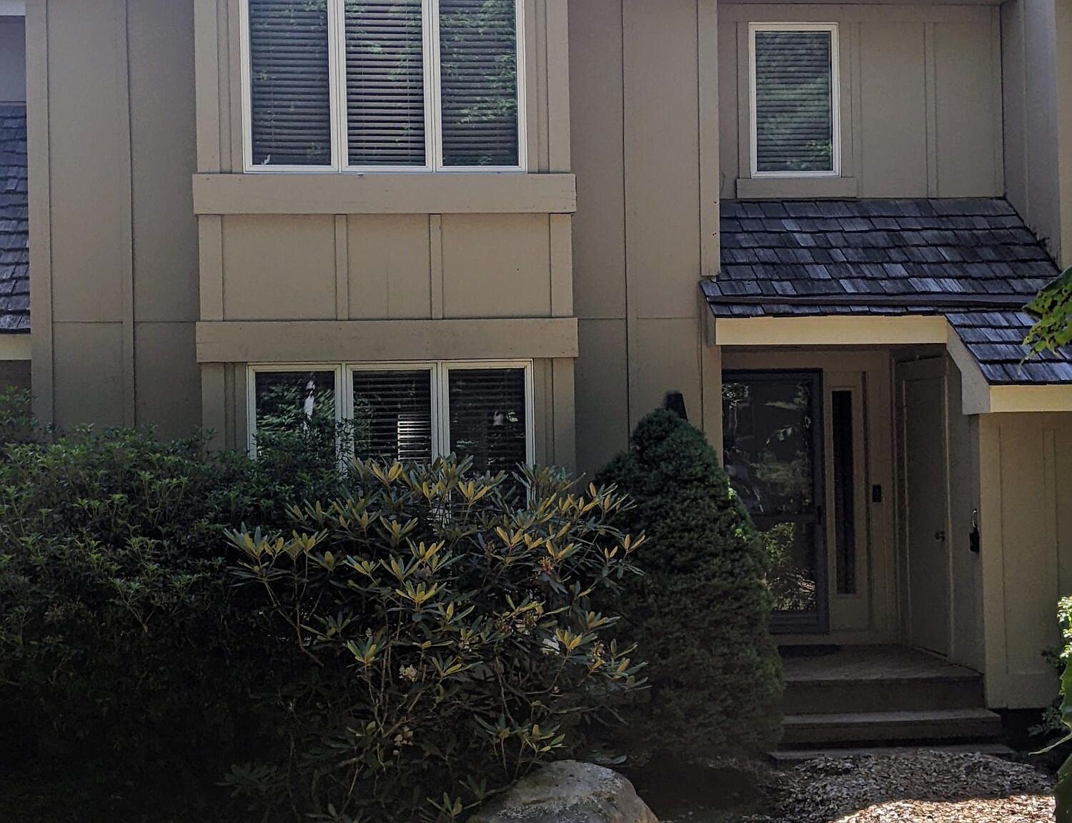 823 Crest Pines Ln, Pocono Pines, PA 18350 Zillow