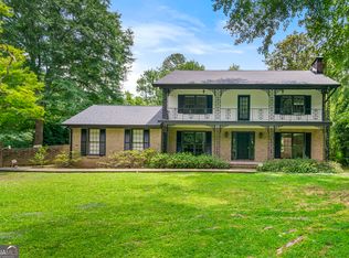 955 Landmark Dr, Sandy Springs, GA 30342