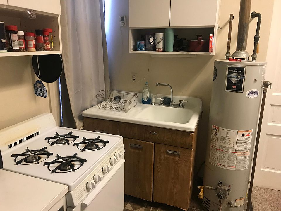 Kitchen Photo #2