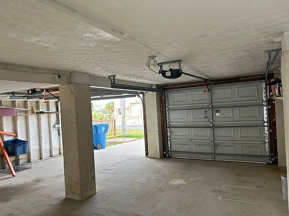 2nd image of 3397 Crape Myrtle Dr