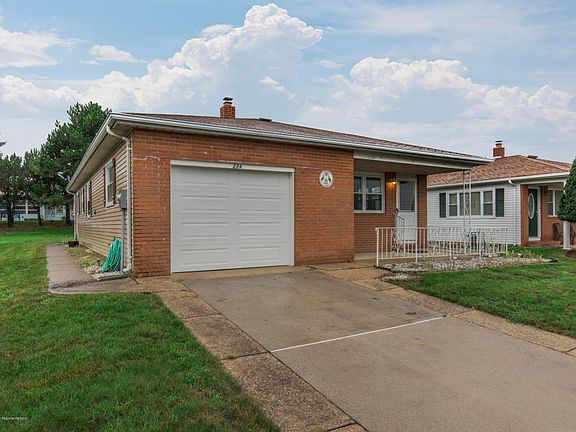 2nd image of 224 Bonaire Dr