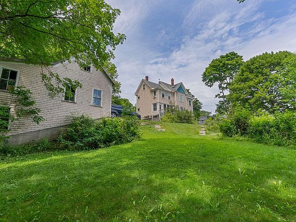 3rd image of 28 Rose Street