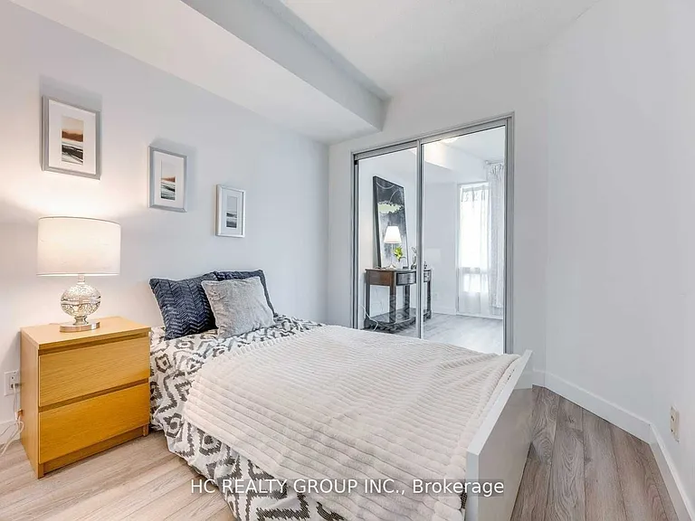 361 Front St W #1207 — Photo 18