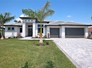 5227 Tamiami Ct, Cape Coral, FL 33904
