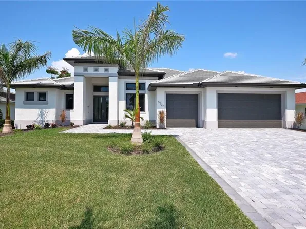5227 Tamiami Ct, Cape Coral, FL 33904