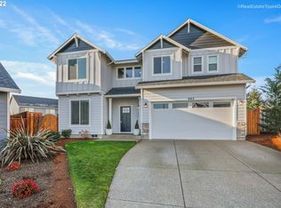 602 E McKinley St, Carlton, OR
