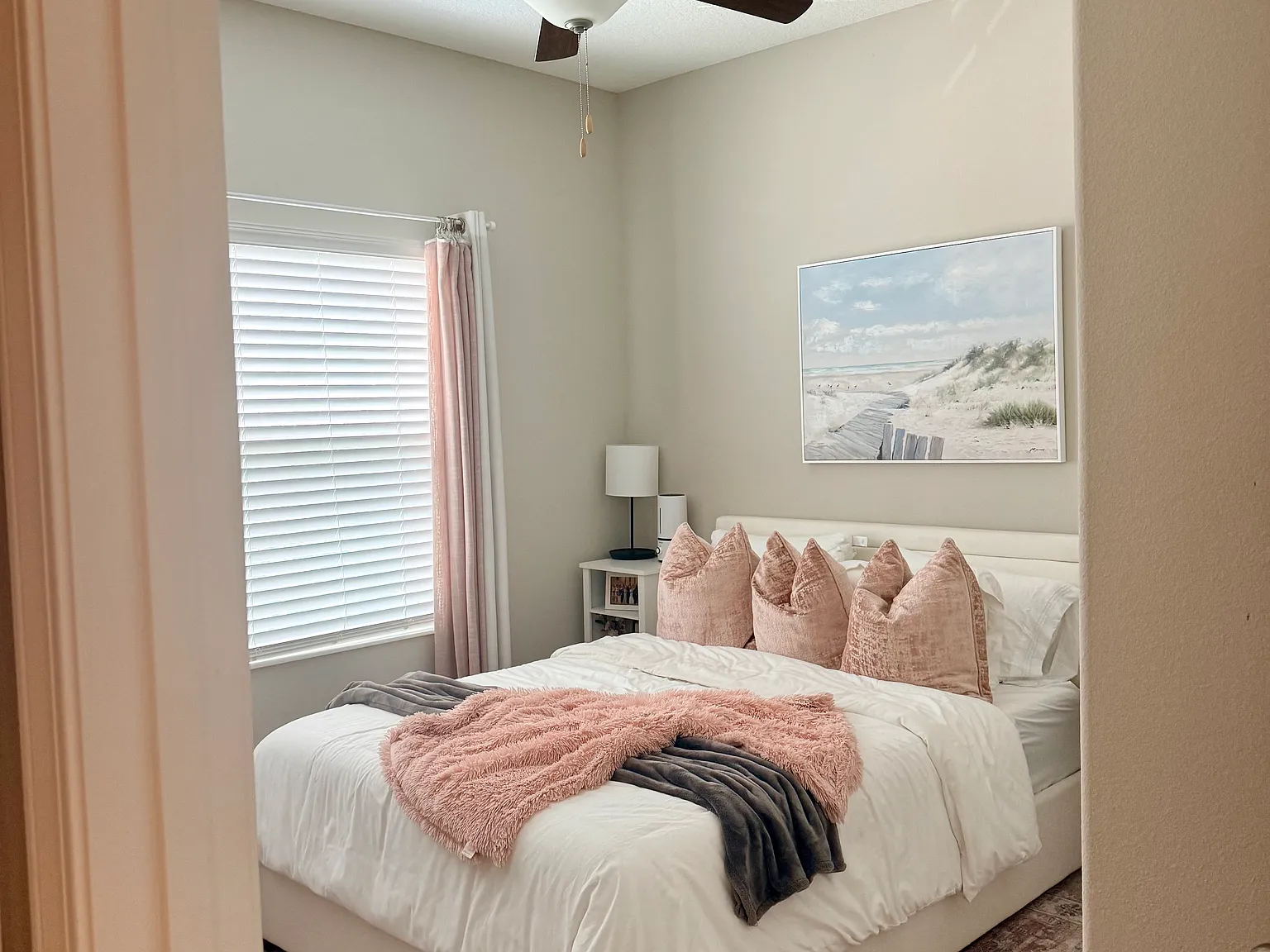 3 bed, 2030 sqft, $3,100 — Photo 4