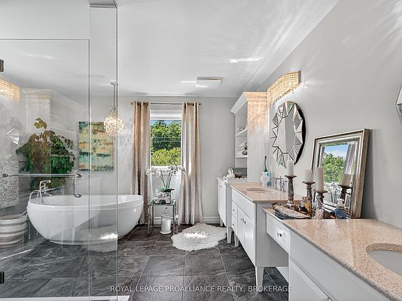 5th image of 303 Escott Rockport Rd