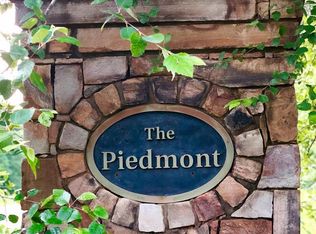 101 Leeland Grove Way, Forsyth, GA 31029