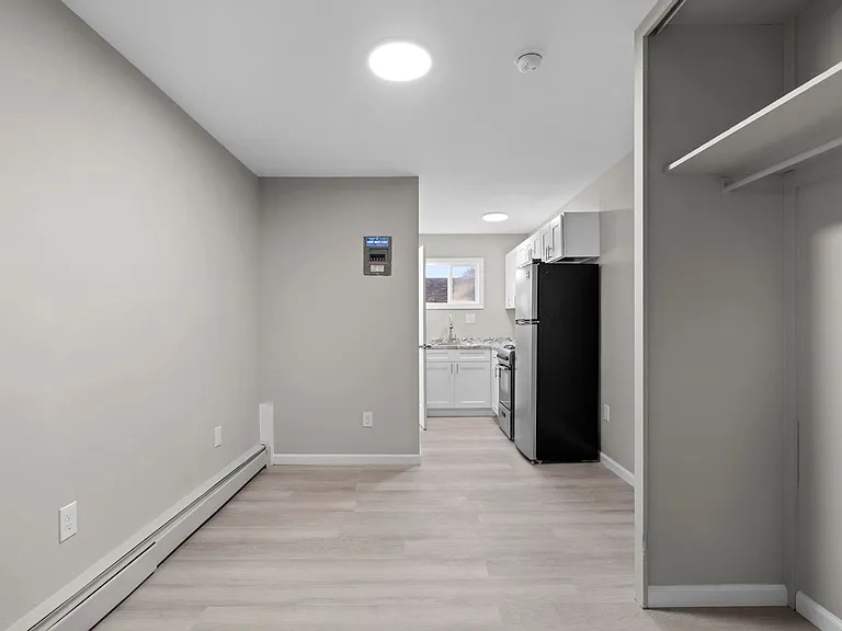 107 Benham Rd — Photo 11