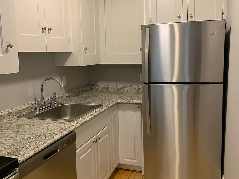 7 Green Street — Photo 11