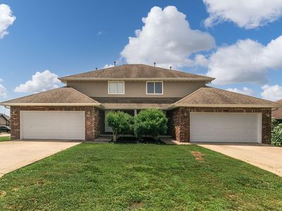 3708 -3710 W Brook Court, Springfield, MO, 65807