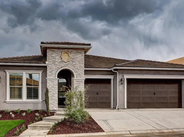 11114 N Via Rimini Dr, Fresno, CA 93730
