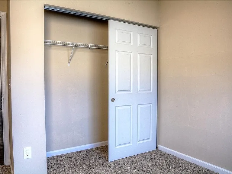 3859 Folsom Ave — Photo 10