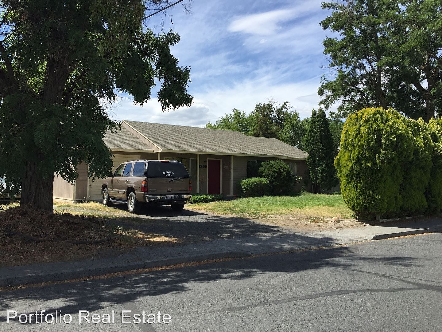 1209 Pershing Rd, Moses Lake, WA 98837 Zillow