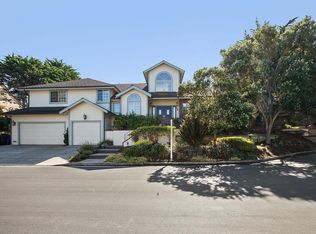 14 Ashdown Pl, Half Moon Bay, CA 94019