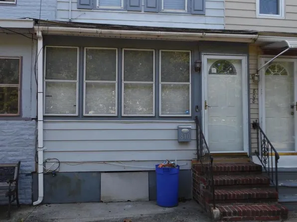 810 Powell St, Gloucester City, NJ 08030