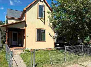 22 3rd St SW, Chisholm, MN 55719