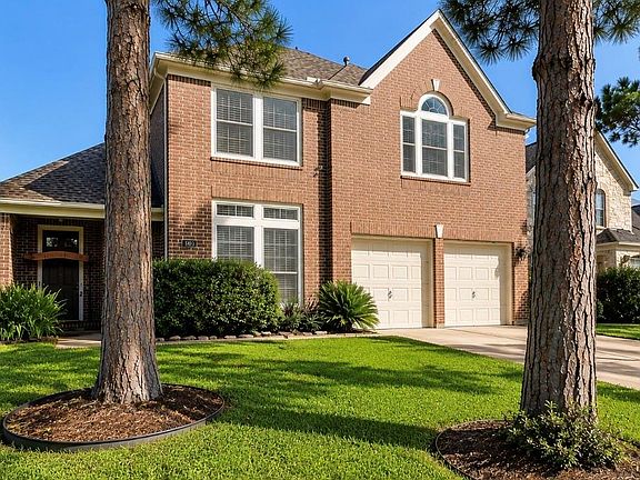 2nd image of 423 Blossomwood Dr
