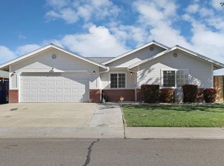 787 Twin Hills Dr, Galt, CA 95632