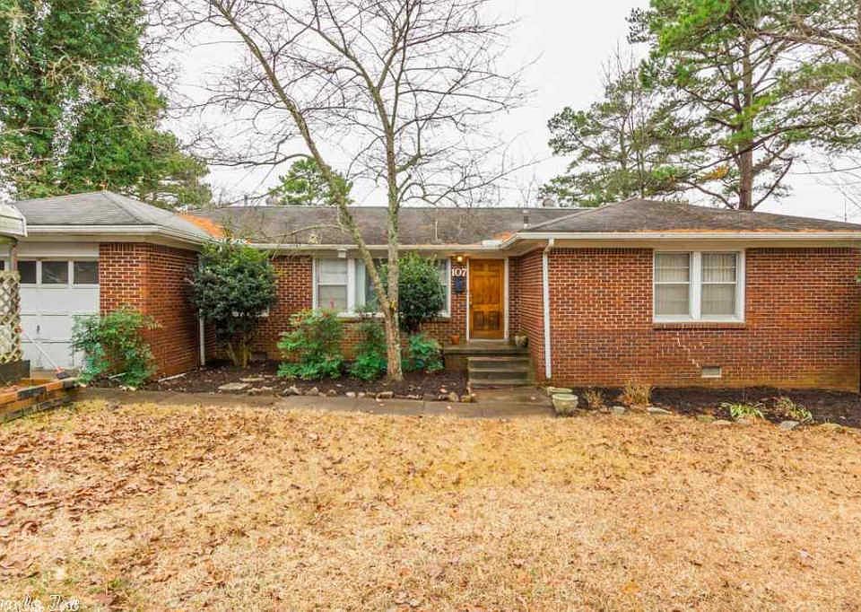 1st image of 107 Sunset Dr
