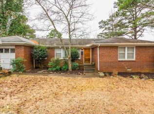 107 Sunset Dr, North Little Rock, AR 72118