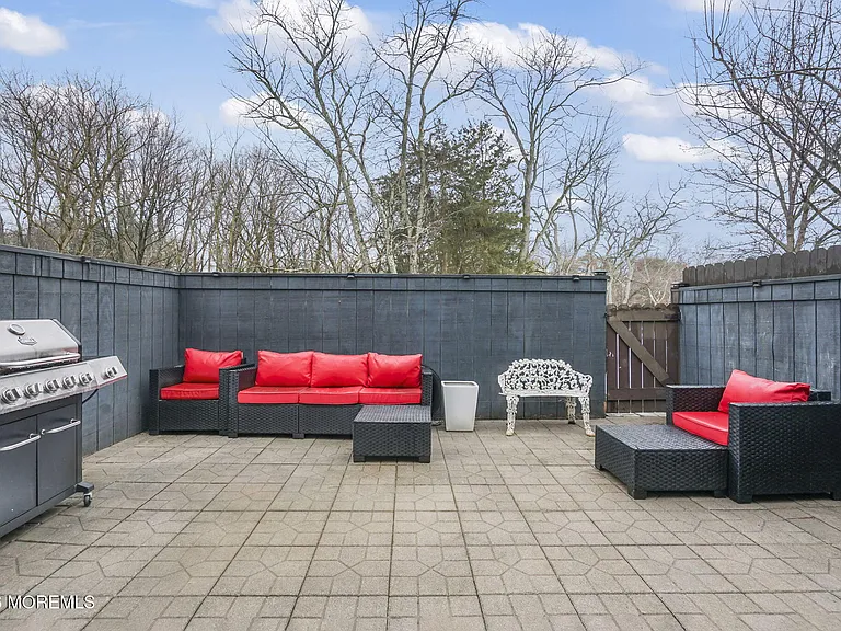 424 Tall Oak Ln — Photo 20