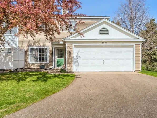 2021 Southcross Dr W APT 105, Burnsville, MN 55306