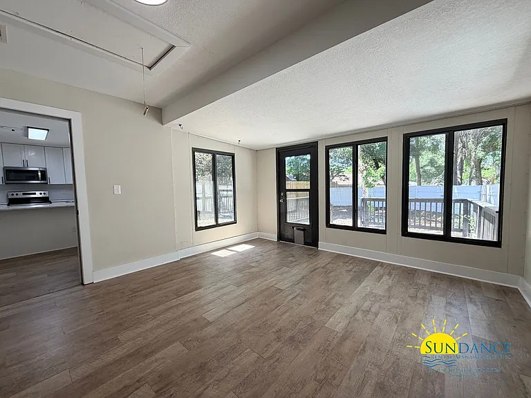 645 Virginia Oak Ct — Photo 12