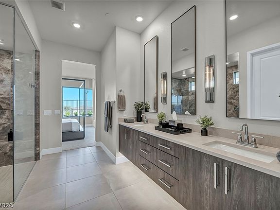 5th image of 132 Springbough Ln