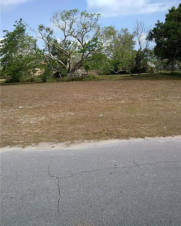 1st image of 809 S Palmer Ave