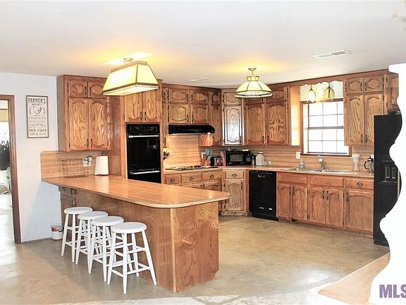 4th image of 14249 Brown Rd