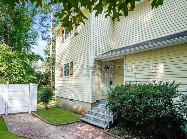 7405 Leesville Rd #C, Raleigh, NC 27613