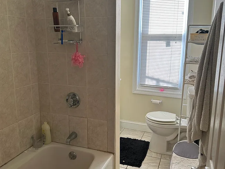 41 Calumet St #B — Photo 9