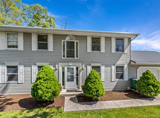 1310 Flint Dr, Christiansburg, VA 24073