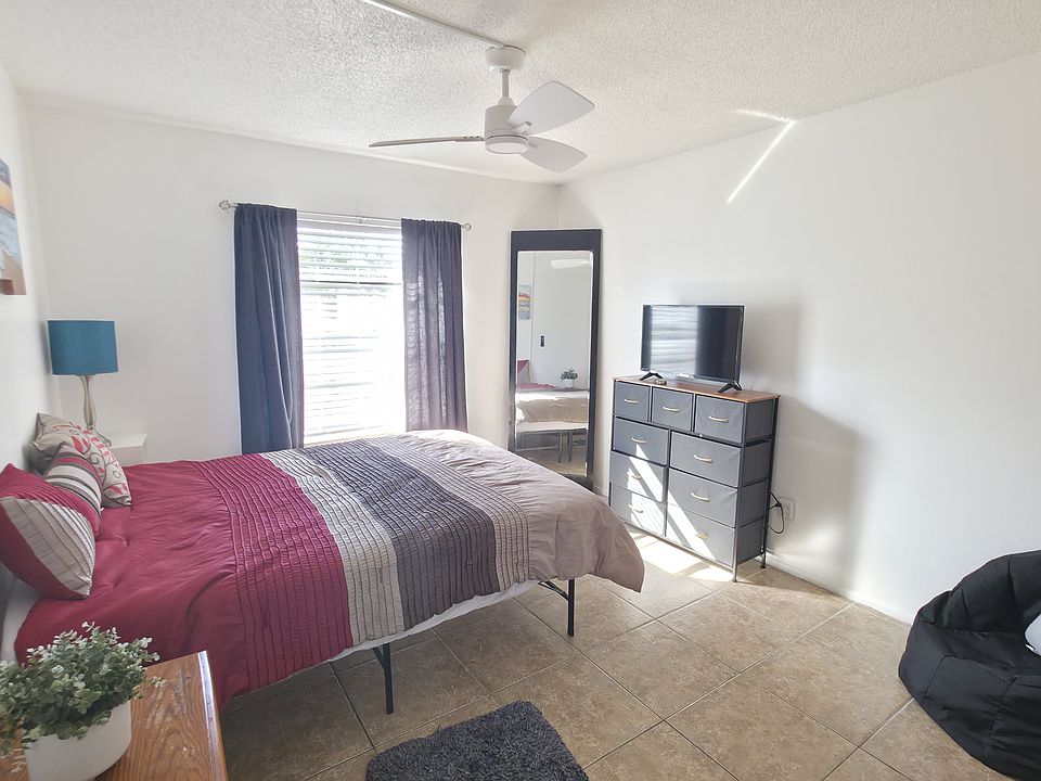 1st image of 414 Banana Cay Dr #0