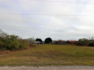 1406 3rd St, Bayside, TX 78340