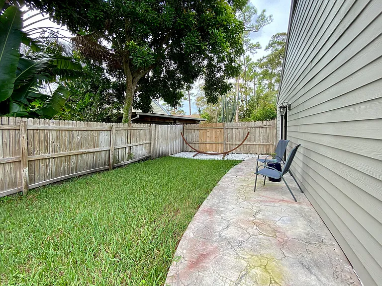453 Park Forest Way — Photo 18