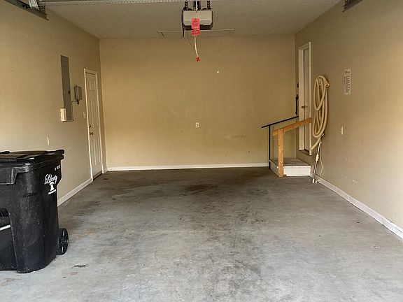 4th image of 278 Segal Wesley Ave