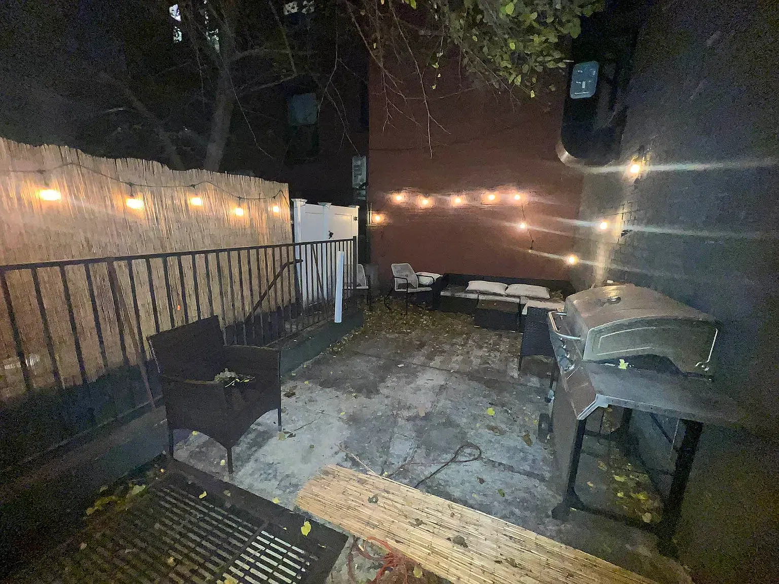 537 Park Place — Photo 4