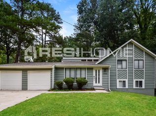 1400 Muirfield Dr, Stone Mountain, GA 30088