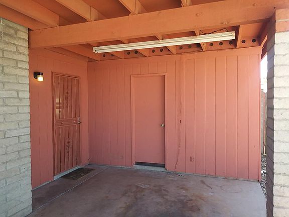 5th image of 8426 E Cambria Dr