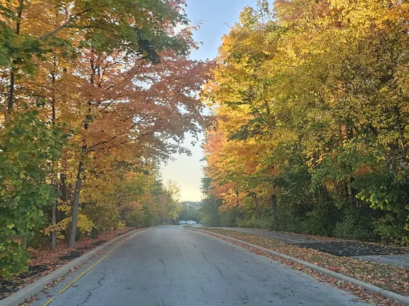 1028 Cavendish Dr, Carmel, IN 46032